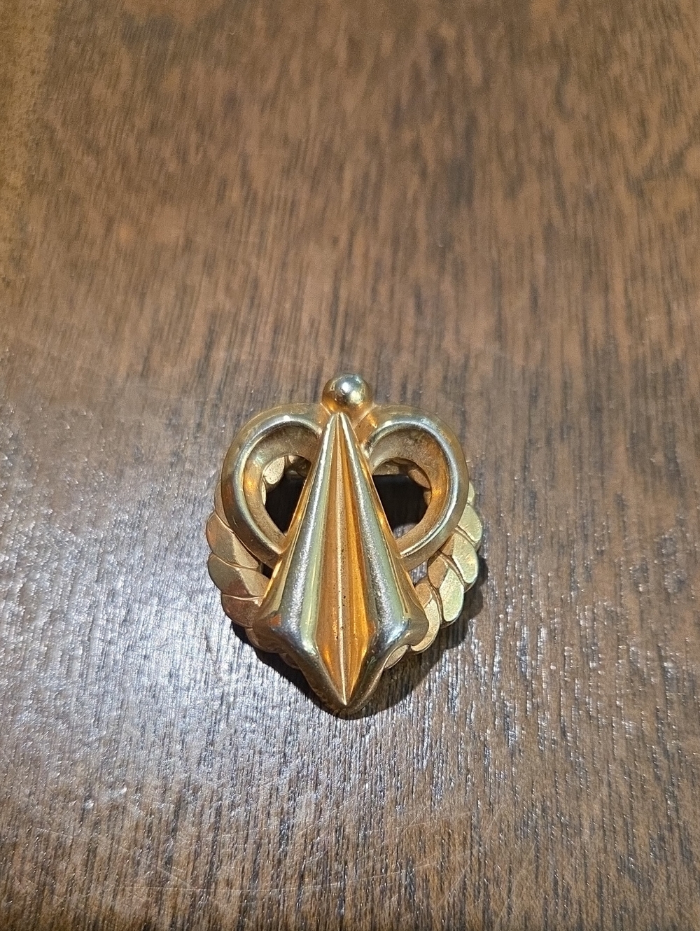 VINTAGE BROOCH